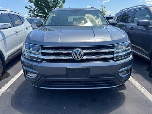 Platinum Gray Metallic 2018 Volkswagen Atlas 3.6L SEL