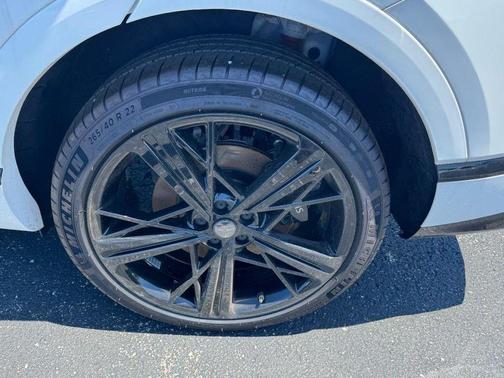 Uyuni White 2026 Genesis GV80 Coupe 3.5T e-SC Prestige Black