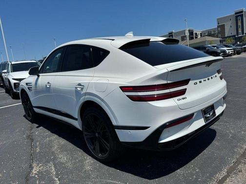 Uyuni White 2026 Genesis GV80 Coupe 3.5T e-SC Prestige Black