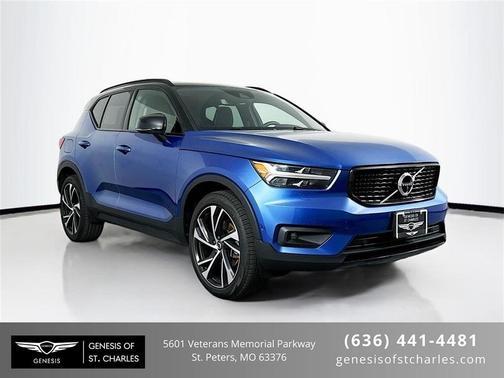2021 Volvo XC40 T5 R-Design