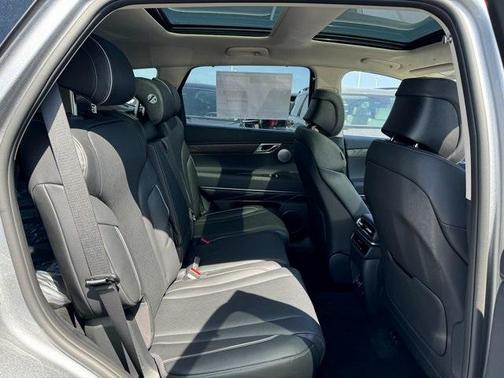 2025 Genesis GV80 2.5T Prestige