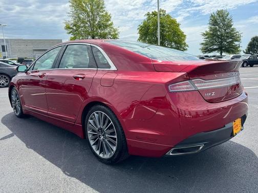 2016 Lincoln MKZ Base
