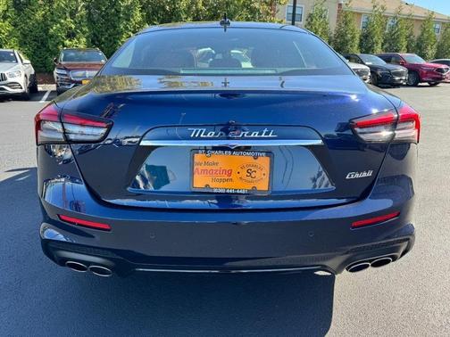 2022 Maserati Ghibli Modena