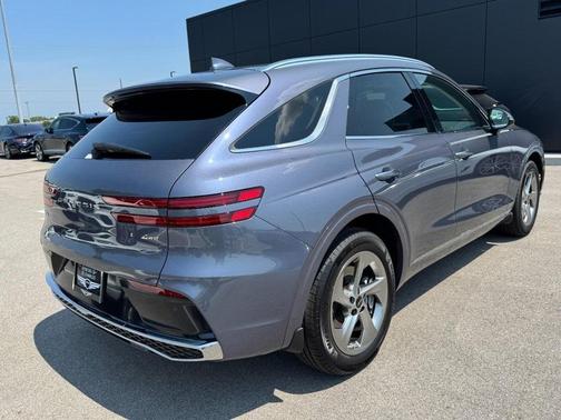 2026 Genesis GV70 2.5T Select