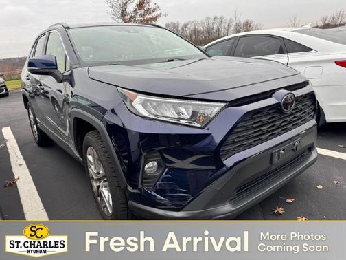 2019 Toyota RAV4 XLE Premium