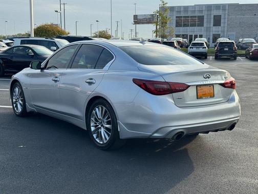 2018 INFINITI Q50 2.0t LUXE