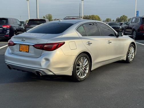 2018 INFINITI Q50 2.0t LUXE