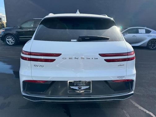 2026 Genesis GV70 2.5T Select