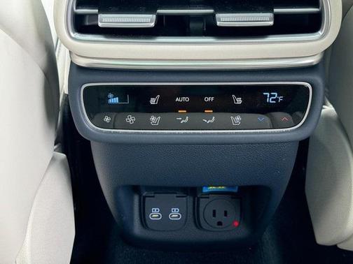 2025 Genesis GV80 3.5T Prestige