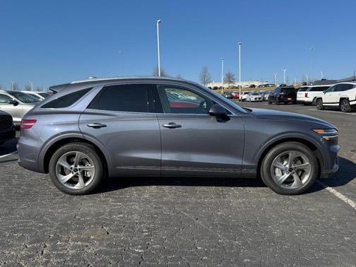 2026 Genesis GV70 2.5T Select