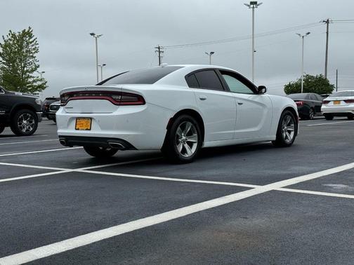 2018 Dodge Charger SXT Plus
