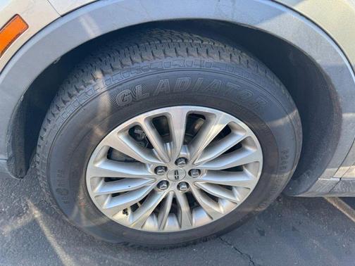 2017 Lincoln MKX Select