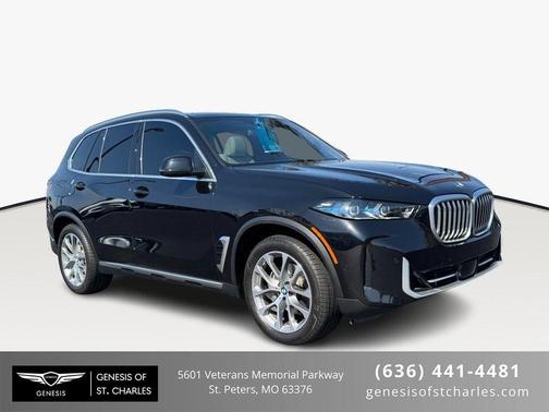 Black Sapphire Metallic 2025 BMW X5 xDrive40i