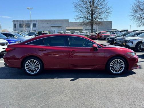 Ruby Flare 2019 Toyota Avalon Hybrid