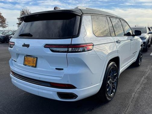 2023 Jeep Grand Cherokee L Summit