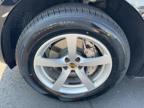 2018 Porsche Macan S