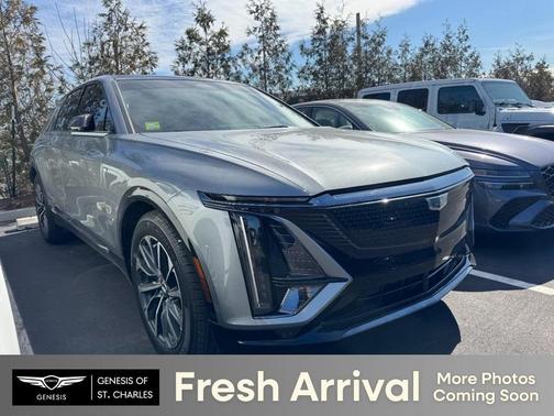 2024 Cadillac LYRIQ Sport