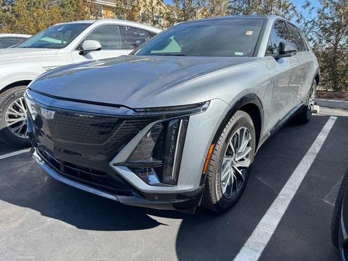 2024 Cadillac LYRIQ Sport