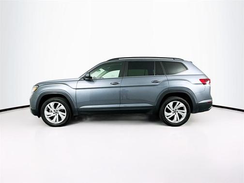 2022 Volkswagen Atlas 3.6L SE w/Technology