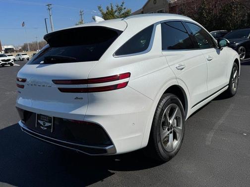 2026 Genesis GV70 2.5T Advanced