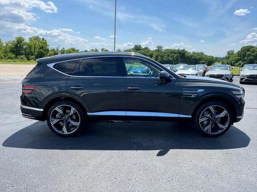 Green 2026 Genesis GV80 2.5T Prestige