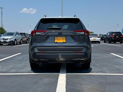 2020 Toyota RAV4 Sport