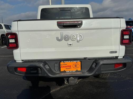 2021 Jeep Gladiator Overland