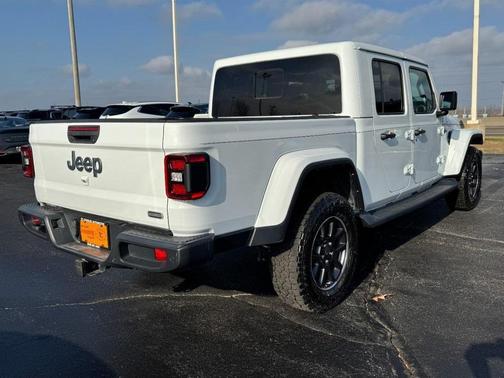 2021 Jeep Gladiator Overland