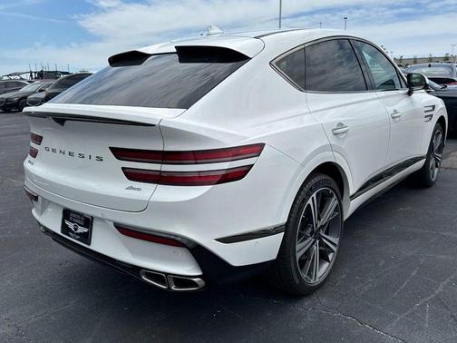 Uyuni White 2026 Genesis GV80 Coupe 3.5T e-SC