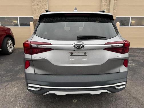2021 Kia Seltos EX