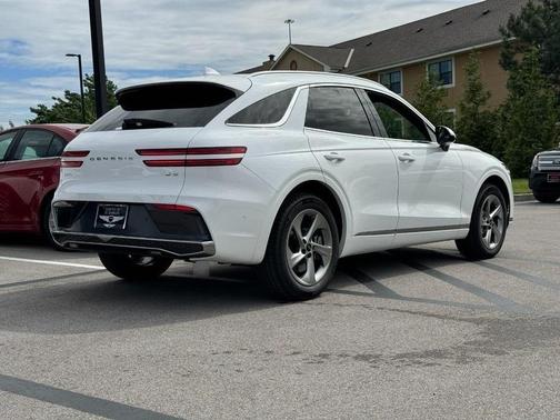 2026 Genesis GV70 2.5T Advanced