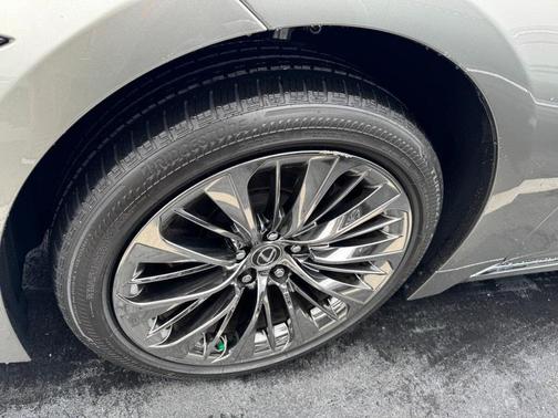 2018 Lexus LS 500 Base