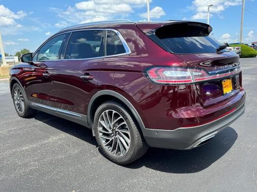 2019 Lincoln Nautilus Reserve