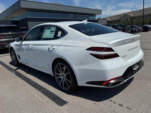 2026 Genesis G70 2.5T Prestige