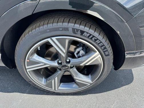 Vik Black 2026 Genesis GV80 2.5T Prestige