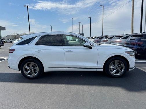 Uyuni White 2026 Genesis GV70 2.5T Advanced