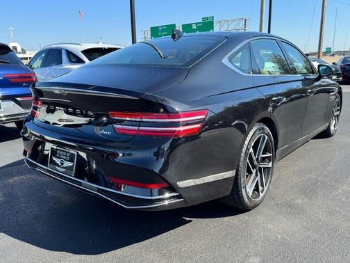 2025 Genesis G80 2.5T Advanced