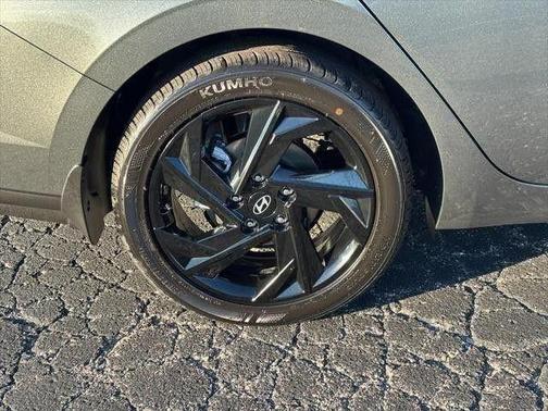 Amazon Gray 2026 Hyundai ELANTRA SEL Sport