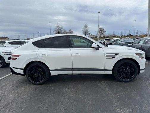 Uyuni White 2026 Genesis GV80 Coupe 3.5T e-SC Prestige Black