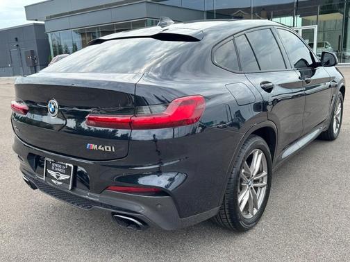 2021 BMW X4 M40i