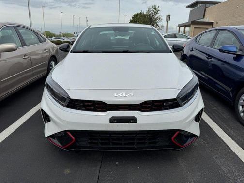 Snow White Pearl 2023 Kia Forte GT