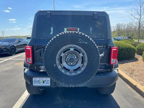 Shadow Black 2024 Ford Bronco Big Bend