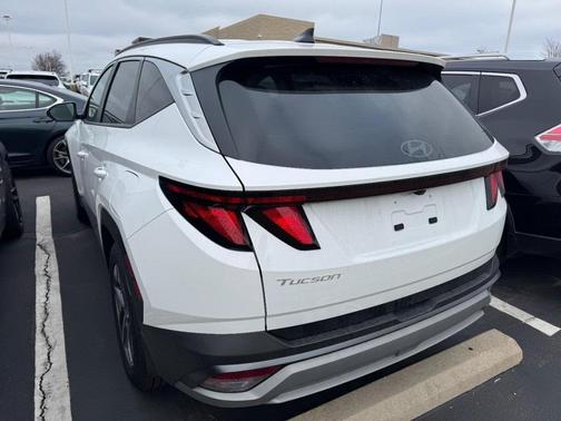 2026 Hyundai TUCSON SEL