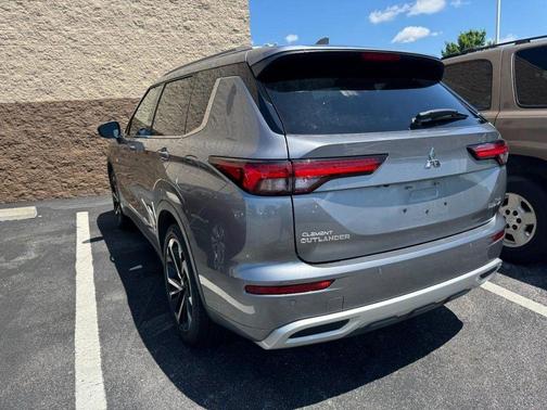 Mercury Gray Metallic 2024 Mitsubishi Outlander PHEV