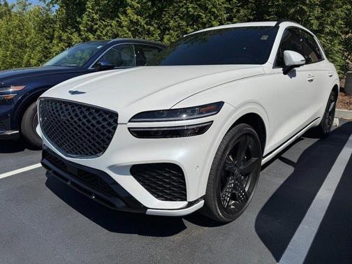 White 2025 Genesis GV70 2.5T