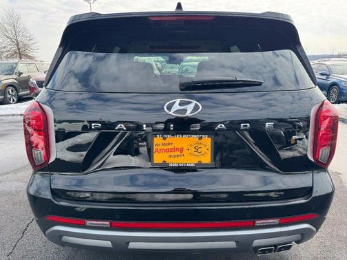 Abyss Black Pearl 2025 Hyundai PALISADE SEL Premium