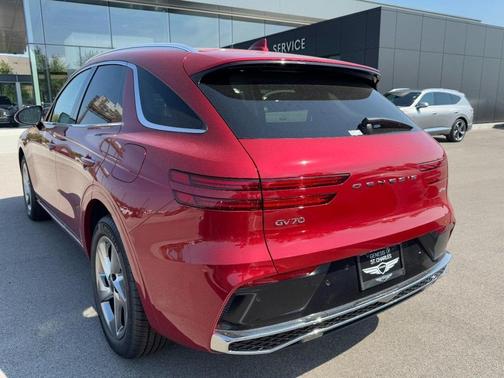 2026 Genesis GV70 2.5T