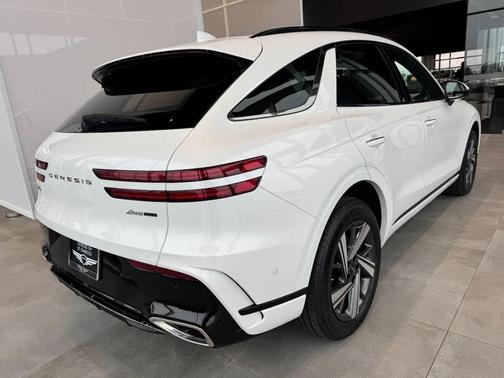 2026 Genesis GV70 3.5T Sport Advanced