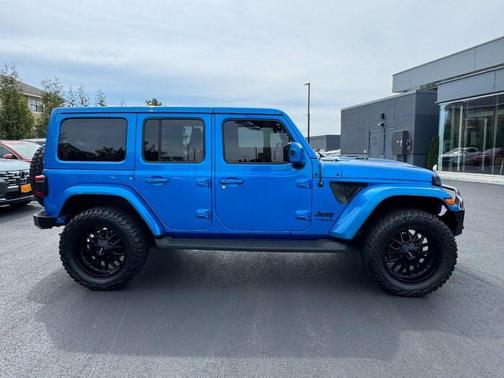 Hydro Blue Pearl 2021 Jeep Wrangler Unlimited Sahara Altitude