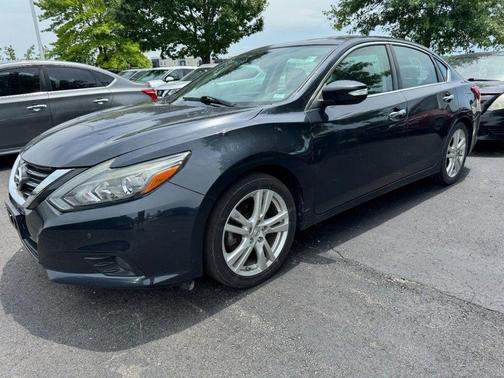 Storm Blue 2016 Nissan Altima 3.5 SL